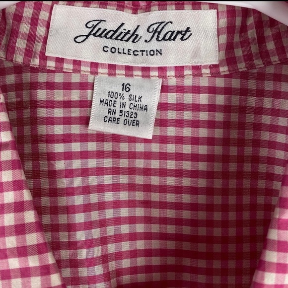 Judith Hart, Plus Size 16 Front Tie Button Up 100% Silk Vintage Pink White NWOT - Picture 9 of 9